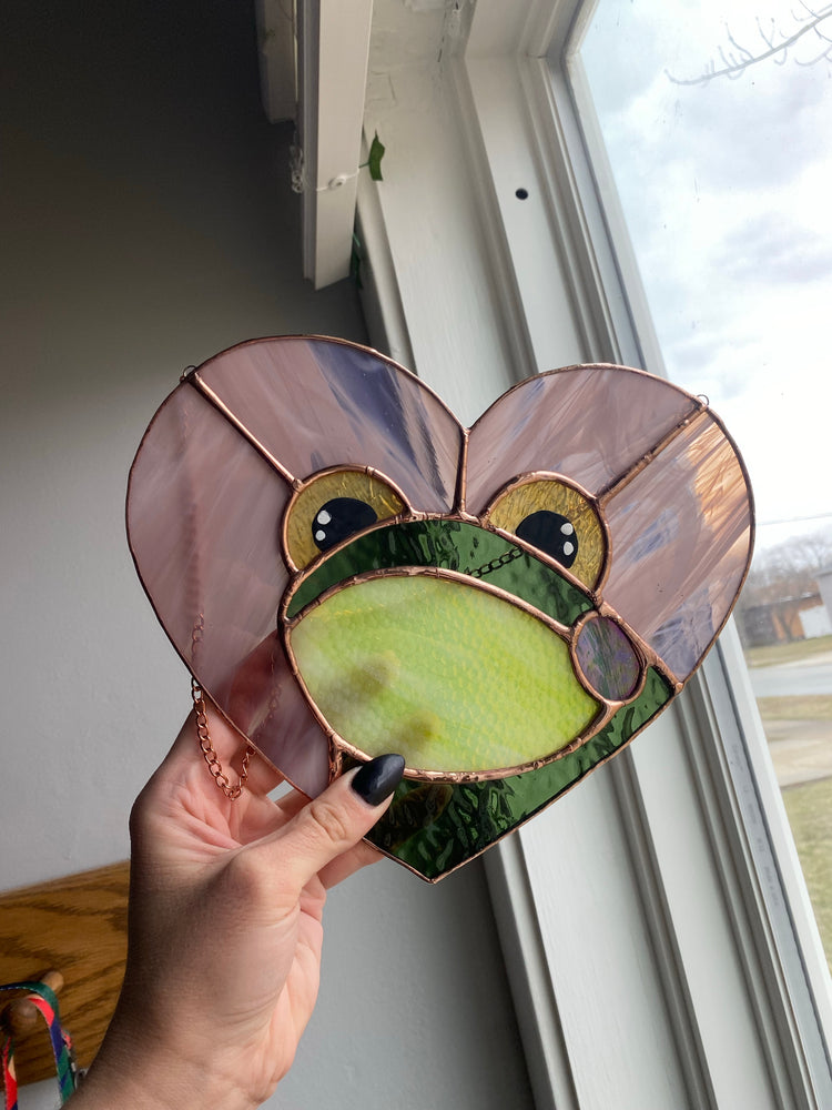 Heart Toad Suncatcher