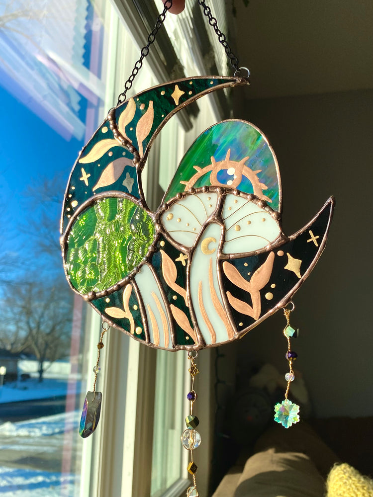 Emerald Green Mushmoon Stained Glass Suncatcher