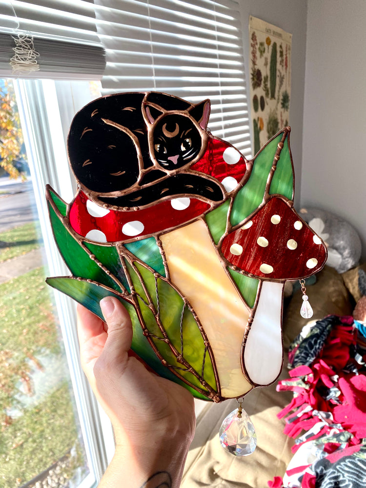 Mushroom Cat Suncatcher